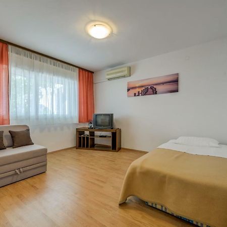 Apartment Luce Podstrana Exterior photo
